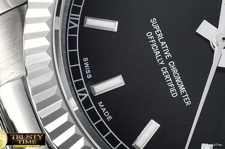 0415 RDD0215D – DayDate 36mm Chic 687